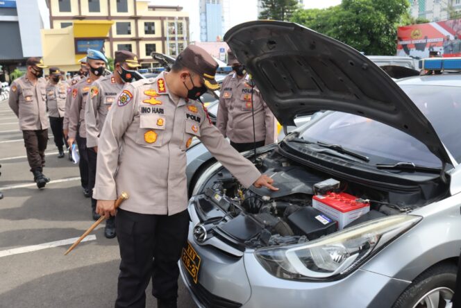
					Pastikan Kendaraan Siap Pakai Jelang Nataru, Kapolresta Bandar Lampung Lakukan Pengecekan