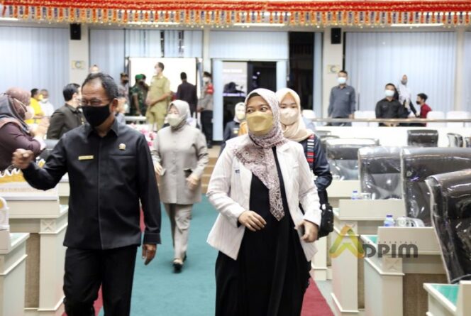 
					Pansus DPRD Sahkan 5 Raperda BUMD Provinsi Lampung