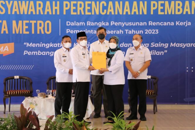 
					Wagub Chusnunia Buka Musrenbang Kota Metro dalam Rangka Penyusunan RKPD Tahun 2023