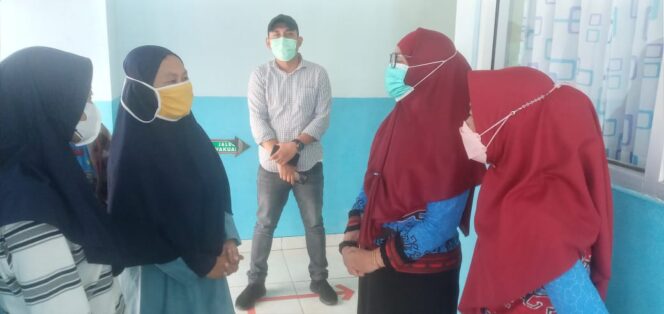 
					Kepala Disdikbud Bandar Lampung Jenguk Siswa SD, Pasien Korban Jambret dan Penusukan