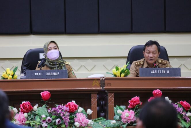 
					Wagub Chusnunia Berikan 6 Saran dalam Rakor Komisi Pengawasan Pupuk dan Pestisida