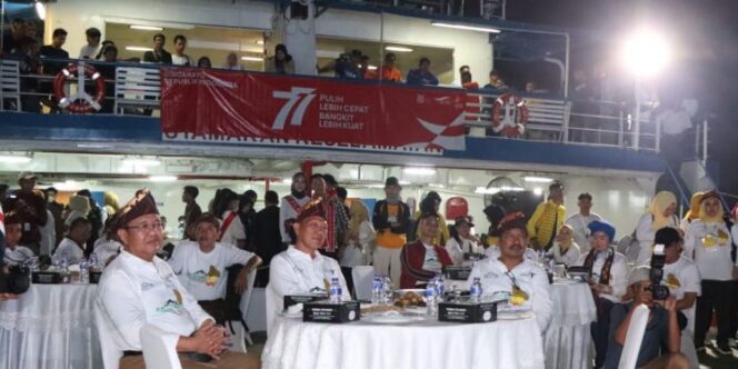 
					Tour Krakatau Tahun 2022, Dinas Pariwisata Provinsi Lampung Ajak Wisatawan Mengenal Lebih Dekat Wisata Alam Gunung Anak Krakatau