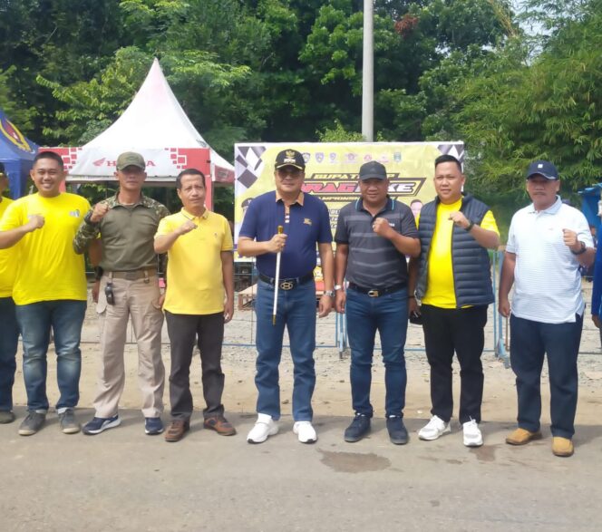 
					Bupati Lampung Tengah Musa Ahmad Buka Drag Bike 201-M Bupati Cup 2022