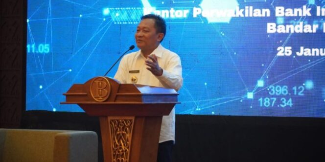 
					Penataan Regulasi dan Kebijakan Pengembangan Dunia Usaha untuk Mewujudkan Lampung Ramah Usaha