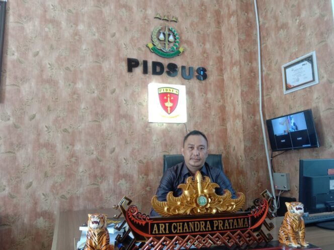 
					Kejari Datangkan Tim Ahli, Hitung Kerugian Negara pada Kasus Dugaan Korupsi BPRS Tanggamus