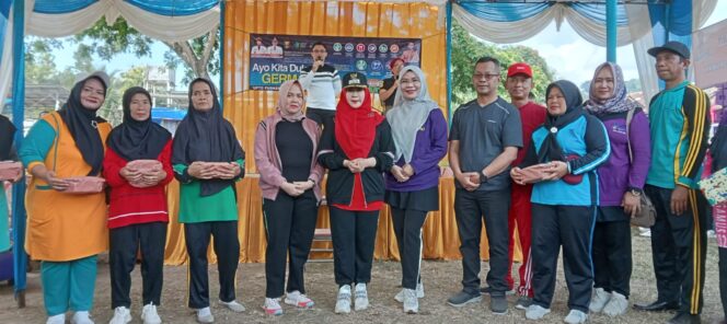 
					Bupati Dewi Handajani Hadiri Giat Germas Dinkes Tanggamus