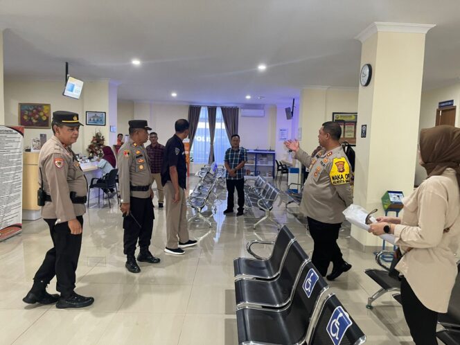 
					Waka Polresta Bandar Lampung Cek Ruang Pelayanan Terpadu Gedung SPKT