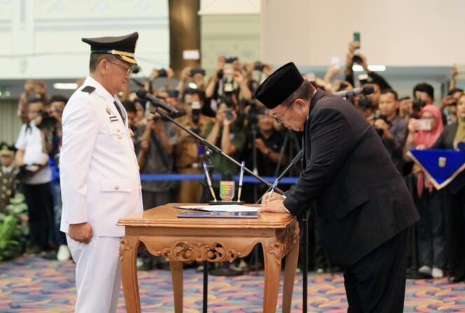 
					Gubernur Arinal Lantik Aswarodi sebagai Penjabat Bupati Lampung Utara