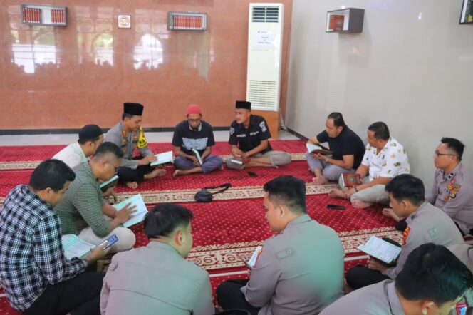 
					Polresta Bandar Lampung Gelar Program Polisi Ngaji di Bulan Ramadhan