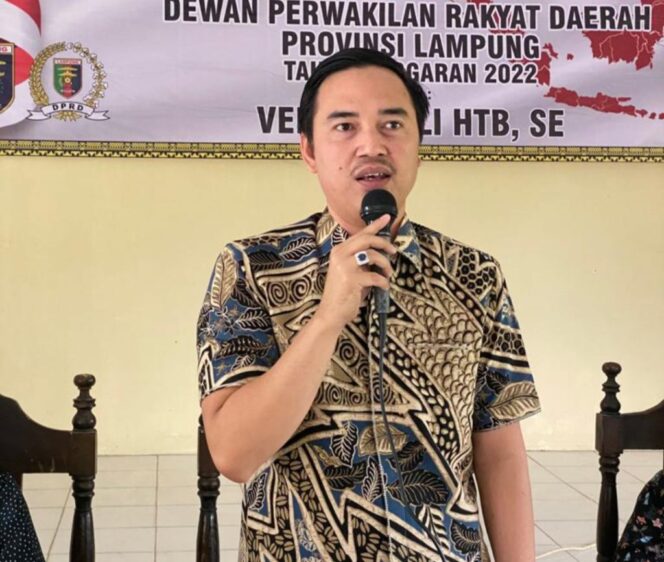 
					Anggota DPRD Lampung Veri Agusli HTB Minta Pemerintah dan Masyarakat di Tulang Bawang Antisipasi Banjir