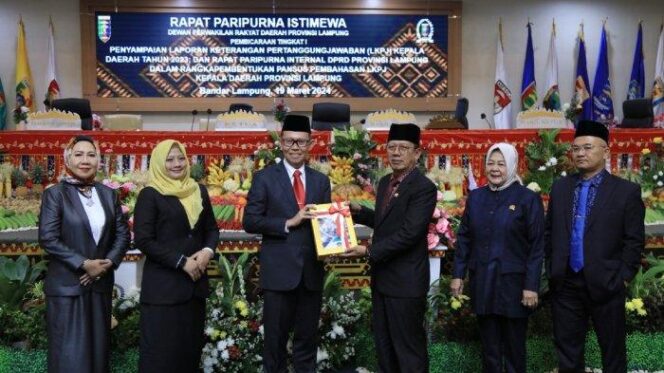 
					DPRD Lampung Gelar Paripurna Istimewa, Penyampaian LKPJ Kepala Daerah Tahun 2023