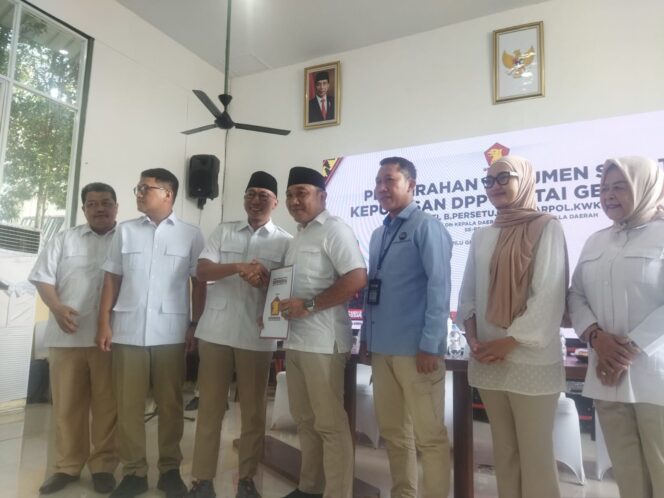 
					13 Calon Kepala Daerah Terima B1KWK dari DPD Partai Gerindra Lampung