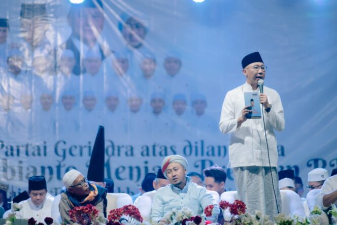 
					Prabowo Subianto Resmi Dilantik Sebagai Presiden, Gerindra Lampung Gelar Tasyakuran