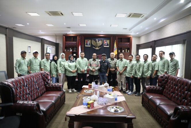 
					Pj Gubernur Samsudin Terima Kunjungan AMSI Lampung