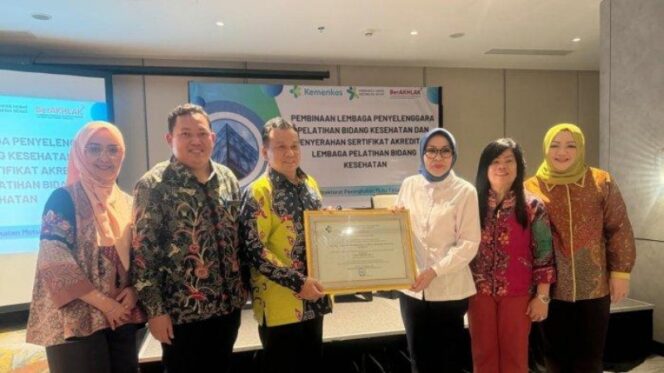 
					RSUDAM Lampung Raih Sertifikat Akreditasi Penyelenggara Pelatihan Kelas A