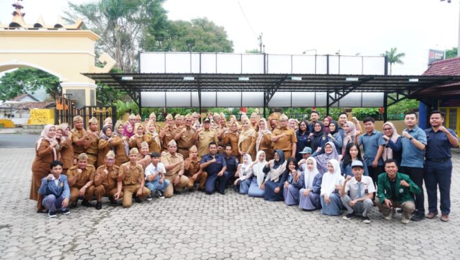 
					Pj Gubernur Lampung Samsudin Tinjau Kesiapan Buffer Stock, Pastikan Kebutuhan Masyarakat Saat Terjadi Bencana