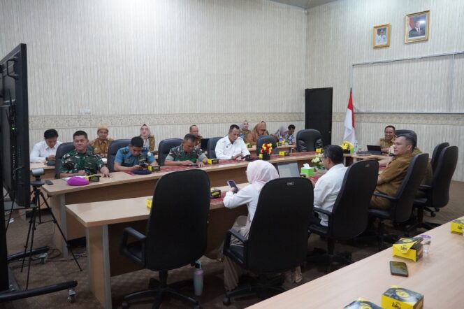 
					Pemprov Lampung Ikuti Rapat Koordinasi Pengendalian Inflasi Bersama Sekjen Kemendagri