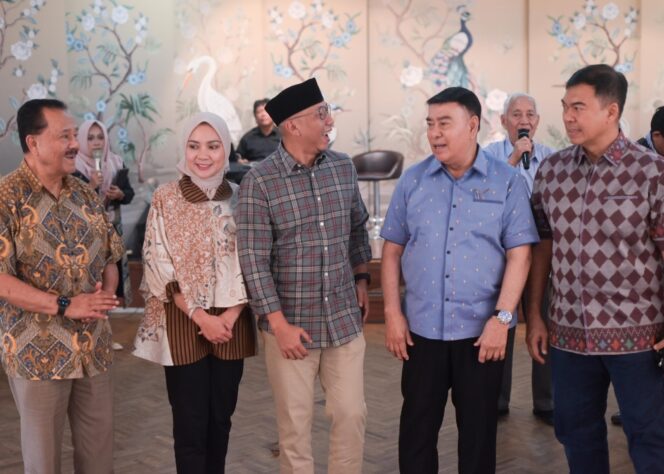 
					Rahmat Mirzani Djausal Bertemu Sjachroedin ZP, Siap Lanjutkan Perjuangan untuk Lampung