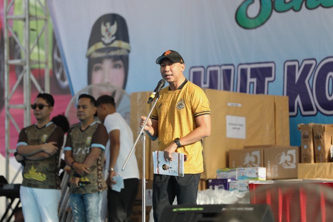 
					Gubernur Mirza Hadiri Senam dan Jalan Sehat Disabilitas di HUT ke-343 Bandar Lampung