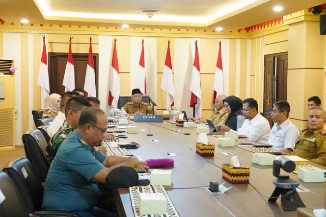 
					Gubernur Mirza Antarkan Lampung ke Puncak Nasional Koperasi Merah Putih