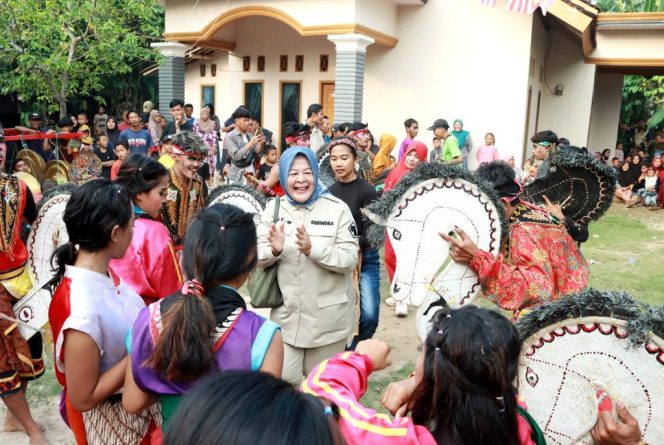 
					Elly Wahyuni Dukung Program Makan Bergizi Gratis di Lampung