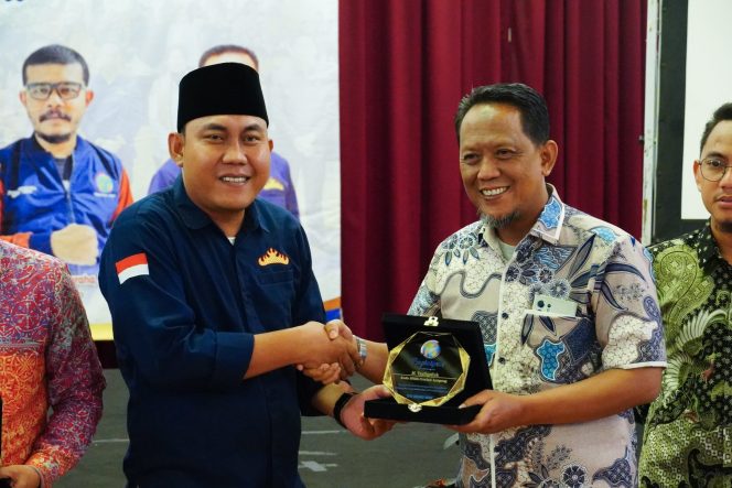 
					Taufiqullah Raih Penghargaan IWO Lampung atas Inovasi Infrastruktur Berkualitas