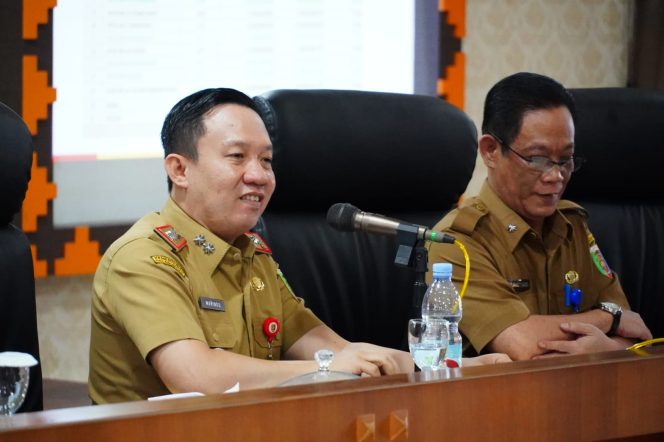 
					Sekdaprov Lampung Evaluasi Capaian PKB-BBNKB, Tegaskan Tak Ada Larangan Beli BBM