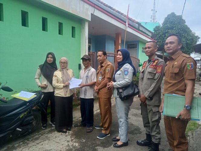 
					Bapenda Lampung dan Samsat Rajabasa Gencarkan Sosialisasi Pemutihan Pajak Kendaraan di Perumahan Warga