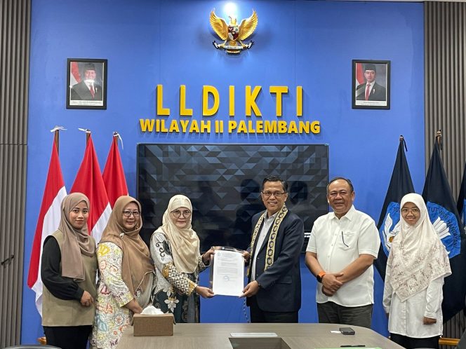 
					Kabar Gembira! UML Terima SK Tiga Prodi Baru dan Izin Penyatuan Akbid Heppy Zal Palembang