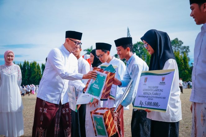 
					Satu Dekade Hari Santri, Gubernur Lampung: Santri Garda Moral dan Peradaban Bangsa