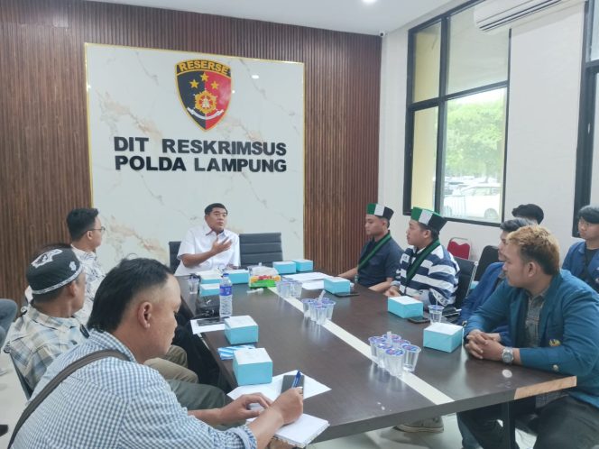 
					Gerakan Reformasi Polri Lampung Capai Kesepakatan Bersejarah, Pakta Integritas Ditandatangani di Polda Lampung