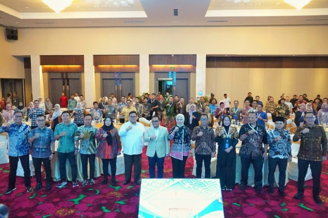 
					Pemprov Lampung Tegaskan Dukungan Penuh terhadap Penguatan Bawaslu dalam Mengawal Pemilu 2029