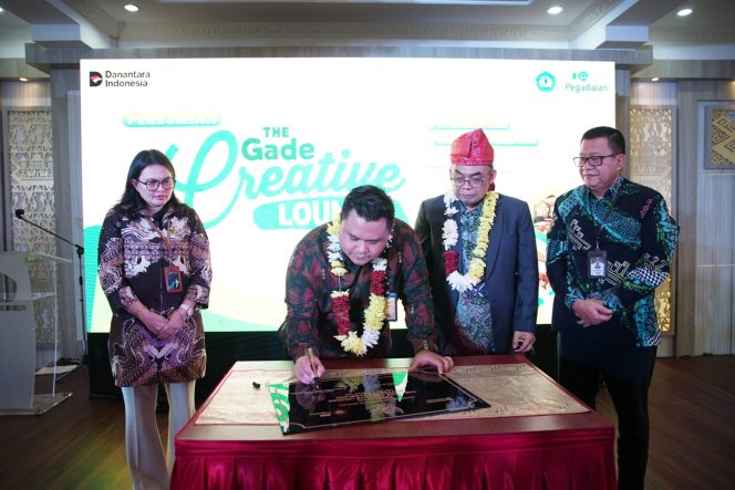 
					Unila Resmikan The Gade Creative Lounge, Perkuat Kolaborasi dengan Industri
