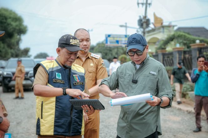 
					Perbaikan Jalan Gunung Batin–Daya Murni Dikebut, Gubernur Soroti Kendaraan ODOL