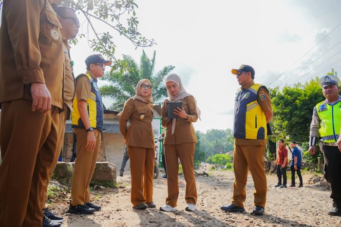 
					Pemprov Lampung Perbaiki Jalan Kasui–Air Ringkih, Dukung Distribusi Komoditas Sawit Way Kanan