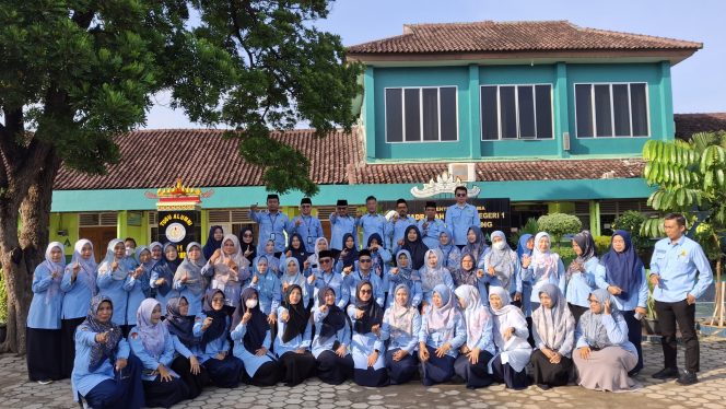 
					Semangat Hari Kartini, MAN 1 Bandar Lampung Perkuat Karakter Siswi