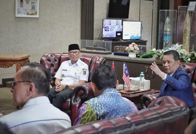 
					Pemprov Lampung Gandeng Perusahaan Malaysia Kembangkan Energi Terbarukan
