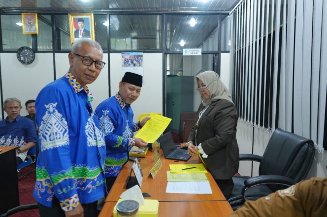 
					Prof. Warsito Resmi Daftar Bakal Calon Rektor Unila 2027–2031, Tekankan Amanah dan Integritas