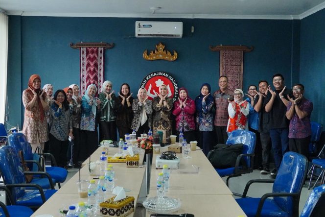 
					Kriya Lampung Bersiap Tampil di Panggung Nasional, Tapis dan Sulam Usus Jadi Andalan